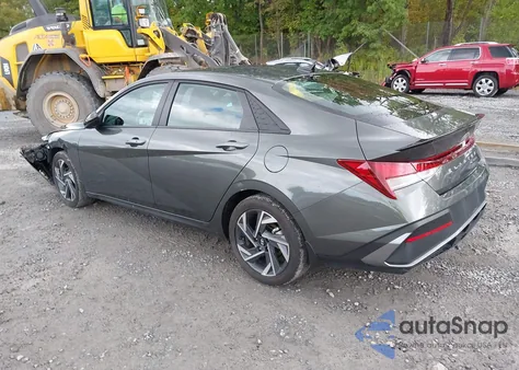 2025 Hyundai Elantra Sel Sport z USA, uszkodzony, nr VIN KMHLM4DG2SU955860